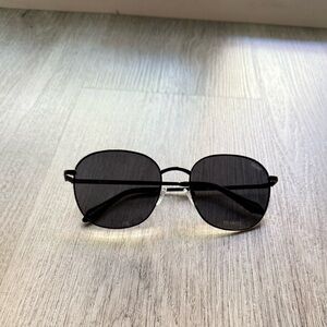 quay australia jezabell black oversized round metal polarized sunglasses eyewear